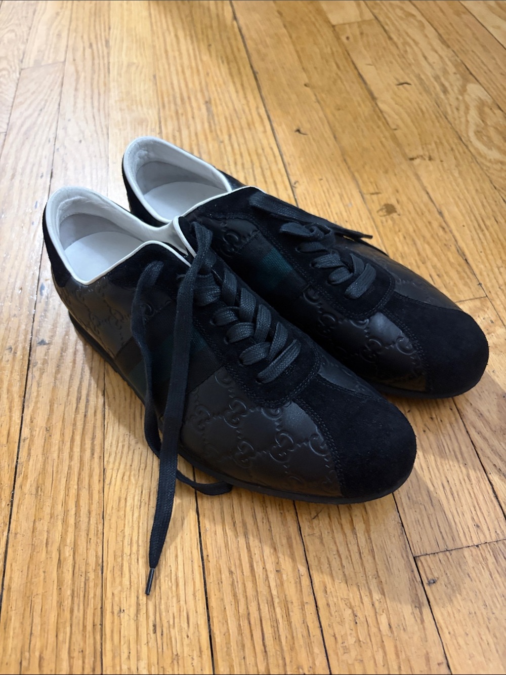 Gucci Men's Black Designer-Style Low-Top Sneakers